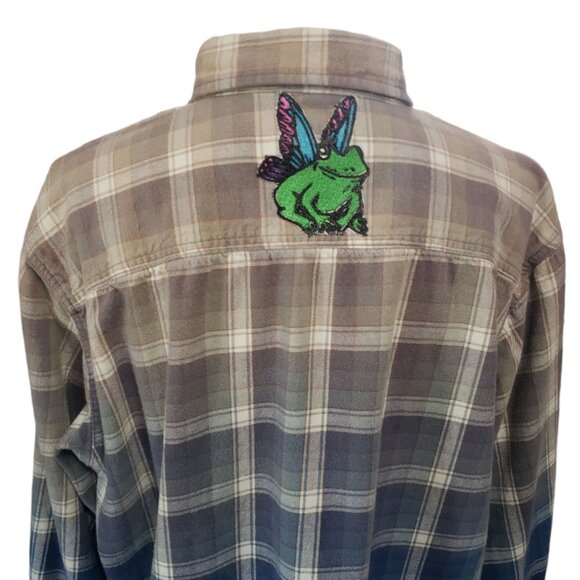Upcycled Distressed Flannel with "Butterfrog" Embroidered Patch XL - Picture 1 of 7